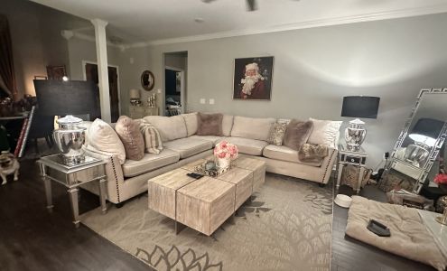 Spiffy Home Staging & Design