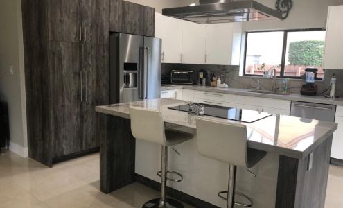 J & G Custom Furniture