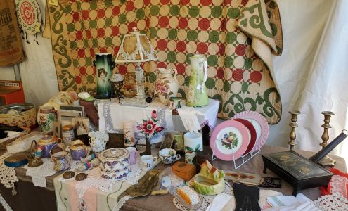 Brimfield Auction Acres Brimfield