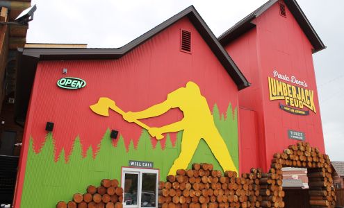 The Shops at the Square