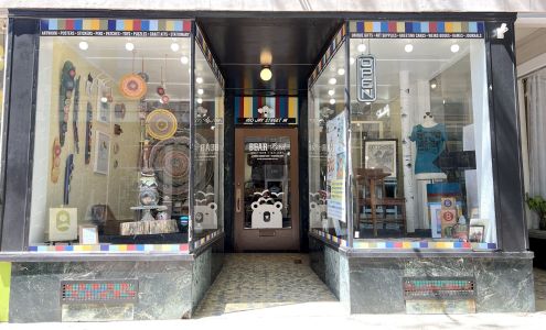 Bear and Bird Boutique+Gallery NY