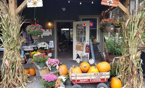 Hanna's Farm Market Pocono Lake