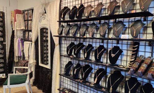 Art to Suit You Leavenworth