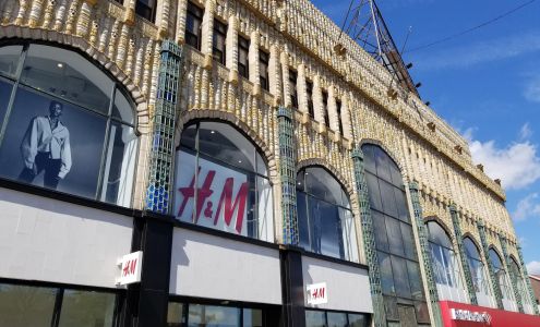 H&M Upper Darby
