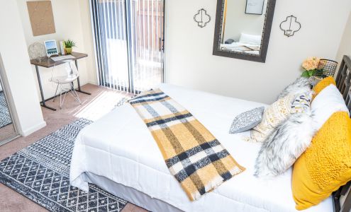 Chautauqua Apartments