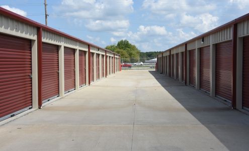 Area 61 Storage 1857 W Outer Hwy 61, Moscow Mills Missouri 63362