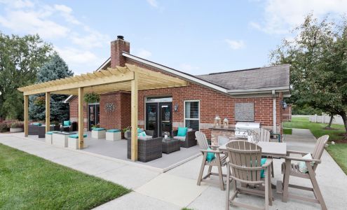 Greenfield Crossing Apartments