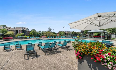 The Racquet Club Apartments