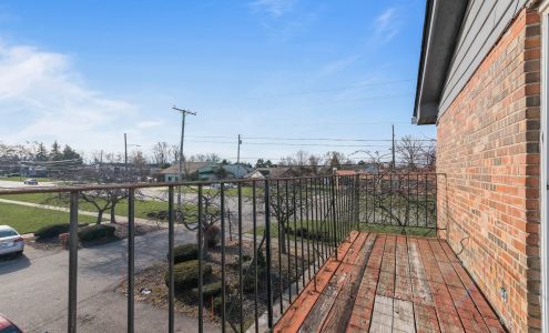 The Cove on Thirteen Apartments