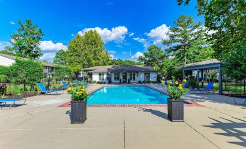 Arbor Walk Apartment Homes