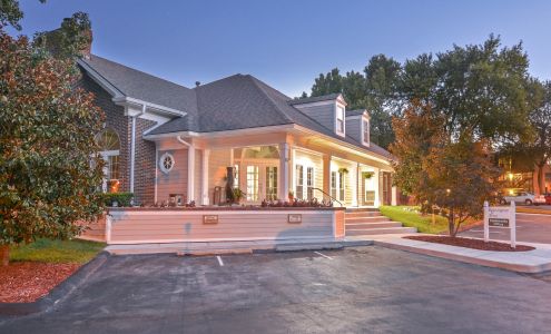 Kensington West Apartments