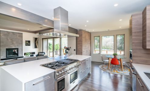 Greg Goebelt | The Deluxe Home Team at John L Scott Ashland