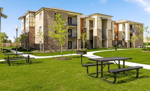 The Landing at Little Elm Apartments