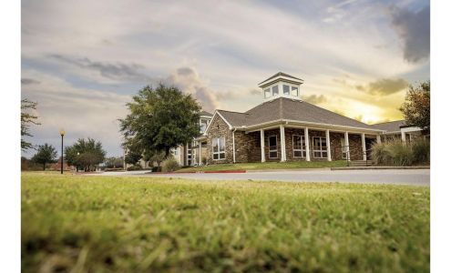 Outpost at Waco Apartments