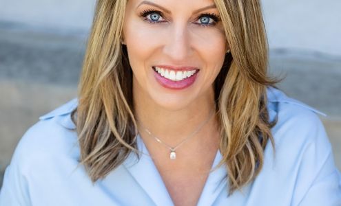 Keller Williams Lake Travis - Lori Wakefield, REALTOR