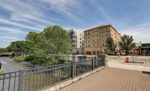 Main Street Plaza Apartments