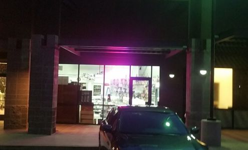 Anthem Smoke and Vape