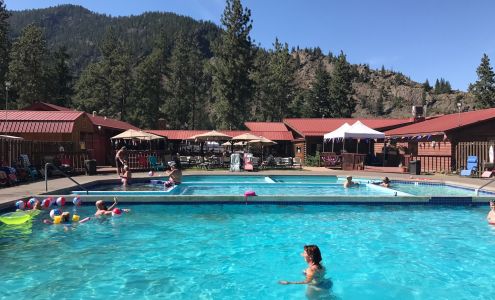 Quinn's Hot Springs Resort Paradise