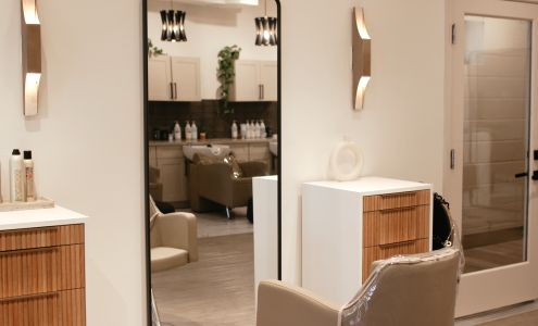 Oak + Cove Salon