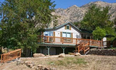 Sierra Gateway Cottages Kernville