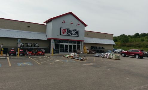 Tractor Supply Edinboro