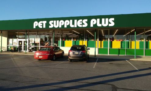 Pet Supplies Plus Whitehall