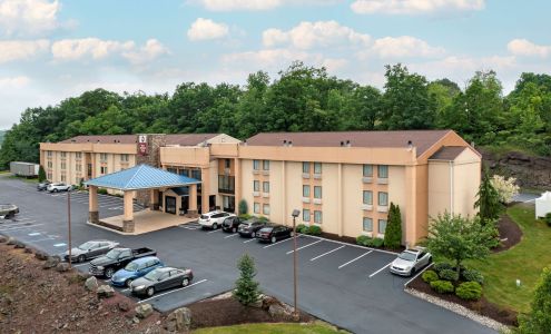 Best Western Plus Poconos Hotel