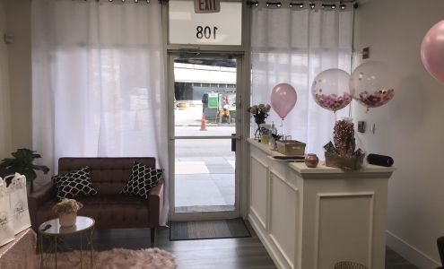Mavens Beauty Lounge