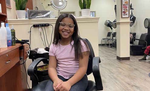 Maria and Magdalena Dominican Beauty Salon