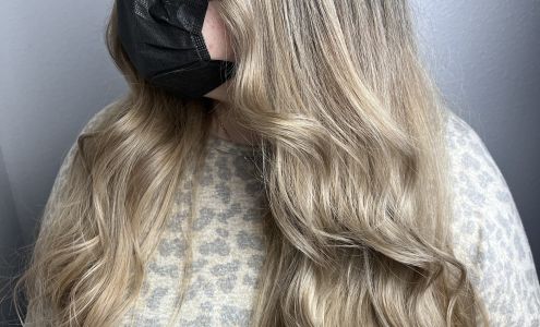 Pretty Little Thingz Salon