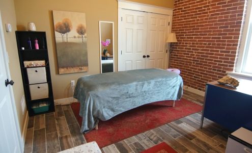 Melt Therapeutic Massage