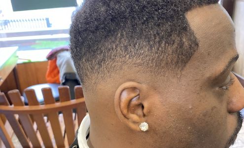 Ark City Barber 107 W Central Ave, Arkansas City Kansas 67005