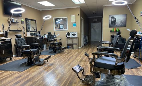 Well Groomed Barbershop Parlor