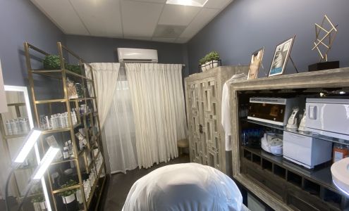 OC skin in the buff 22441 Antonio Pkwy A380 Studio 19, Rancho Santa Margarita California 92688