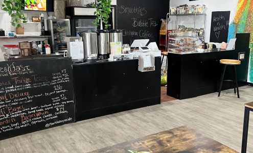 RHW Retail & Vegan Cafe