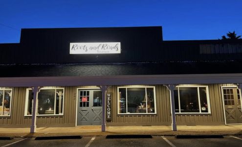 Roots and Roads boutique