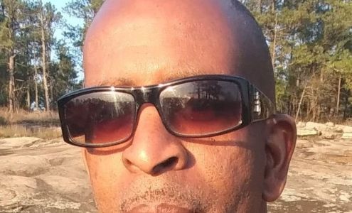 Mac World Furniture & Appliance