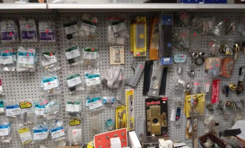 B & I Safe & Lock Inc