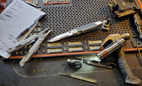 (Buds) The Lock Shop 4703 Dixie Hwy, Saginaw Michigan 48601