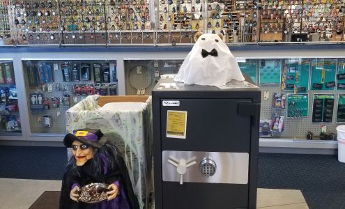 Henry's Key and Lock