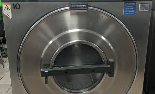 Tom's Laundromat of Hayward