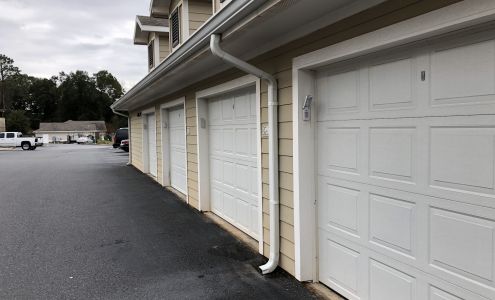 Spring Creek Apartment Homes