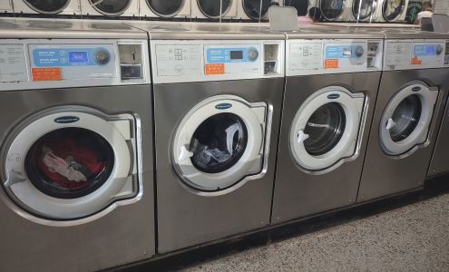 Winter Garden Laundromat