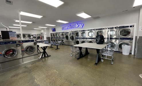 First Street Wash N Dry