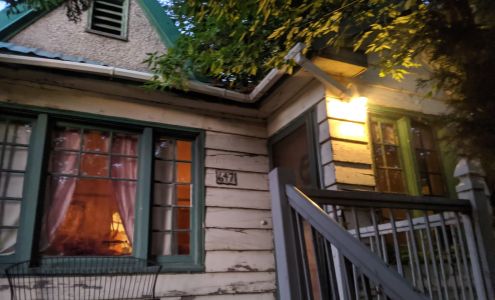 Town & Country Realty