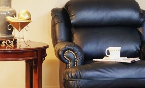 In Home Svc 817 O'Connor Dr, East York Ontario M4B 2S7