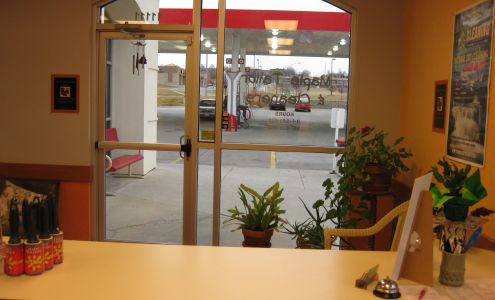 Maple Tailors & Cleaners