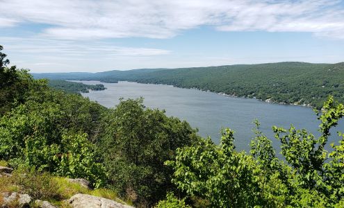 Hudson Valley Earth Works Inc