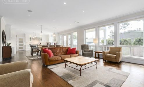 GL Installations Inc. Flooring - Painting - Moldings +