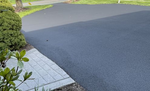 Mukie'S/Mc Carty Seal Coating 913 Chestnut St, Columbia Pennsylvania 17512